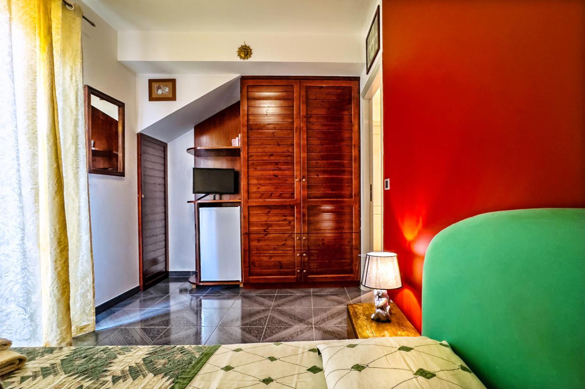 B&B Villa Bency Capo dʼOrlando Exterior foto